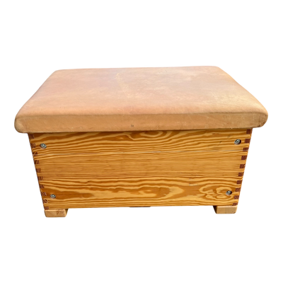 Truhe aus Turnkasten/ Sprungkasten Upcycling