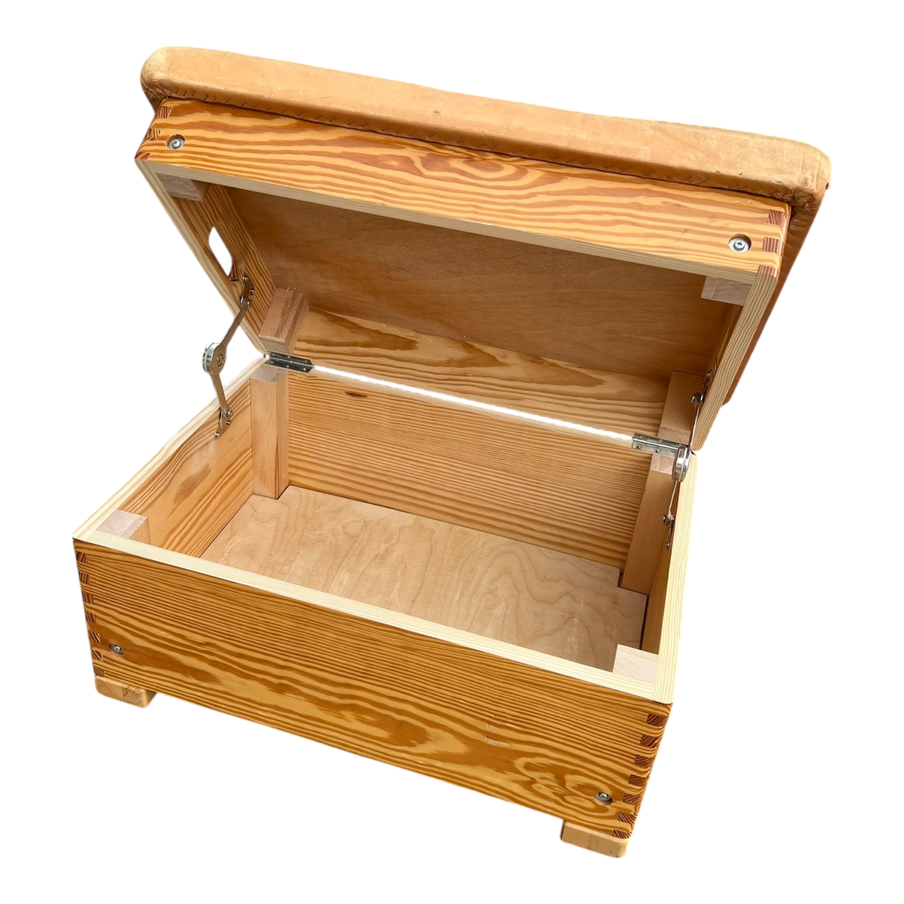 Truhe aus Turnkasten/ Sprungkasten Upcycling