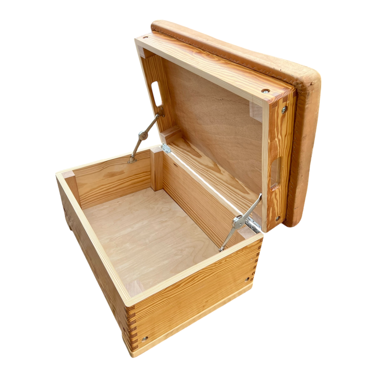 Truhe aus Turnkasten/ Sprungkasten Upcycling